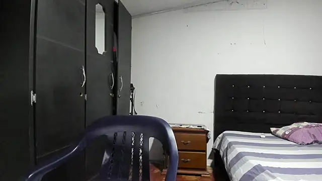 Ryan xc1 online show from February 23, 2026, 6:05 pm