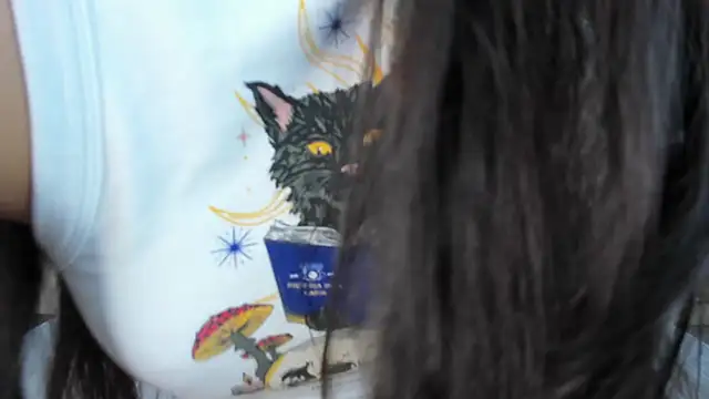 MeryCoors online show from October 1, 2025, 1:06 pm