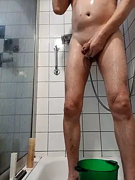 toywood online show from December 23, 2025, 6:33 am