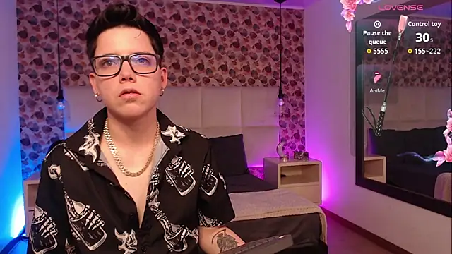 SpencerMontgomery online show from September 29, 2025, 8:35 pm