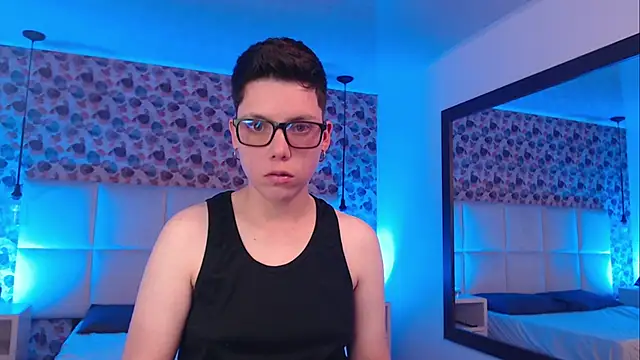 SpencerMontgomery online show from November 1, 2025, 7:49 pm