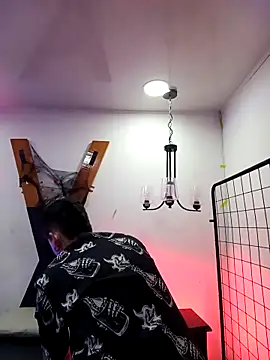 SpencerMontgomery online show from November 10, 2025, 6:40 pm