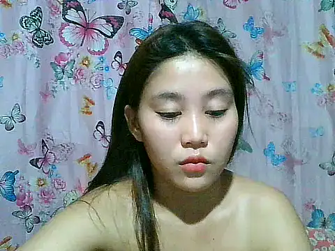 Snapshot of SexyAsianPussy4u chatting on July 5, 2026, 1:45 am SexyAsianPussy4u online show from July 5, 2026, 1:45 am
