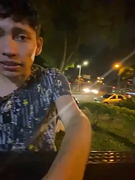 elfernh online show from November 9, 2025, 3:16 am