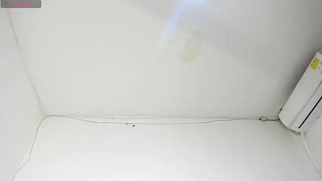 katitahotcam ass online show from October 21, 2025, 10:43 pm