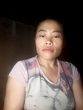 CoMay003 online show from October 18, 2025, 5:21 am