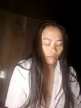 CoMay003 online show from February 16, 2026, 11:56 pm