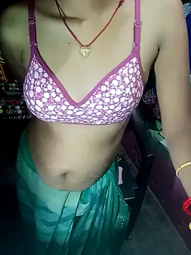 Sonam9696 online show from October 21, 2025, 6:41 pm