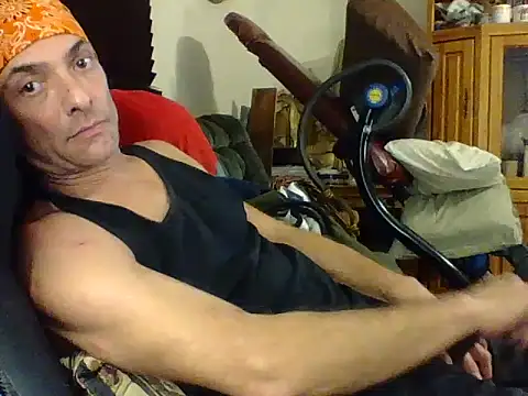 Snapshot of dicinyou80 chatting on November 23, 2025, 11:59 pm dicinyou80 online show from November 23, 2025, 11:59 pm