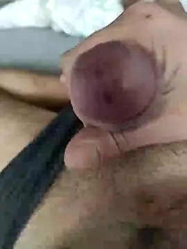 hansvonerotic1 online show from October 24, 2025, 11:06 am