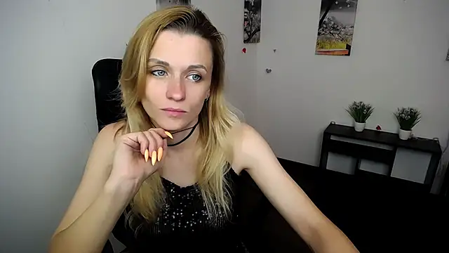 Snapshot of PeppyMia chatting on October 24, 2025, 6:10 am PeppyMia online show from October 24, 2025, 6:10 am