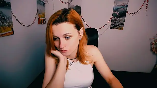 Snapshot of PeppyMia chatting on February 5, 2026, 8:08 am PeppyMia online show from February 5, 2026, 8:08 am