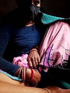 MISS-KAYA online show from November 14, 2025, 9:02 pm