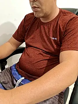 Snapshot of Carloskasado chatting on September 9, 2025, 10:31 pm Carloskasado online show from September 9, 2025, 10:31 pm