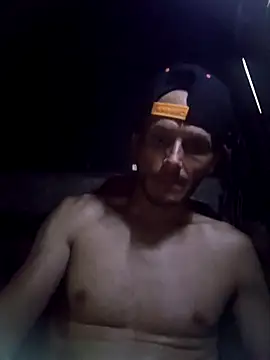 Snapshot of Romance32 chatting on October 23, 2025, 12:54 am Romance32 online show from October 23, 2025, 12:54 am