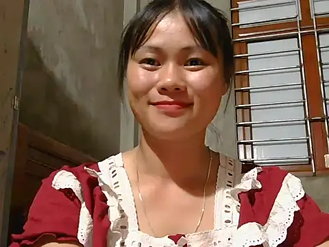 Snapshot of Sisi_dy01 chatting on September 28, 2025, 1:38 pm Sisi dy01 online show from September 28, 2025, 1:38 pm