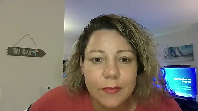 Snapshot of SweetSugar1979 chatting on October 3, 2025, 7:22 pm SweetSugar1979 online show from October 3, 2025, 7:22 pm