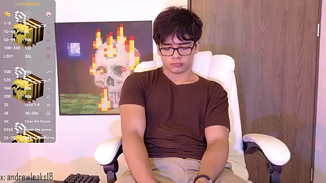 an drew18 online show from November 15, 2025, 2:24 pm