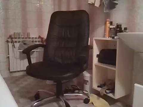 bdsmfreaks12 online show from November 13, 2025, 3:55 pm