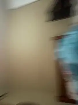 Snapshot of ffinegirl chatting on April 4, 2026, 5:38 am ffinegirl online show from April 4, 2026, 5:38 am