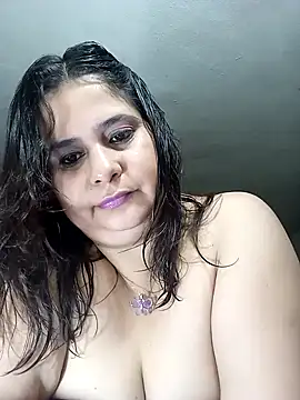 Ayma1983 online show from March 14, 2026, 10:04 pm