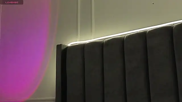 Ice Princess  online show from November 14, 2025, 4:38 pm