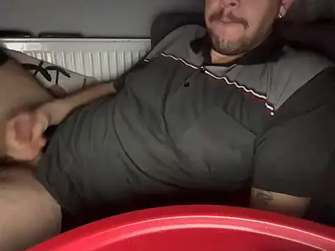 OMERDEMIRCI online show from February 15, 2026, 12:51 am