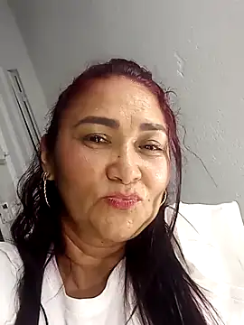 linda luna29 online show from May 11, 2026, 1:11 am