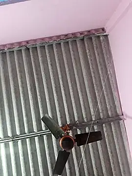 Snapshot of Cute-Swewty chatting on November 13, 2025, 3:55 pm Cute-Swewty online show from November 13, 2025, 3:55 pm