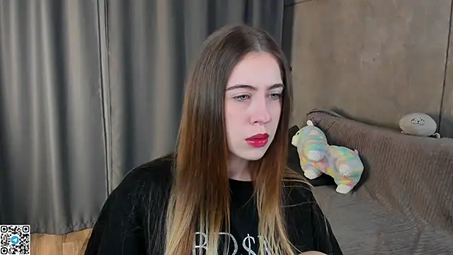 teasememore online show from December 4, 2025, 2:59 pm