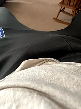 Snapshot of bigdicklad chatting on October 20, 2025, 10:27 am bigdicklad online show from October 20, 2025, 10:27 am