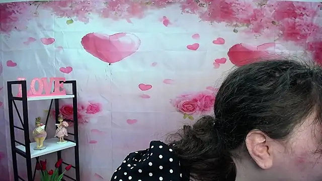 NeonilaLisova online show from February 14, 2026, 6:10 am