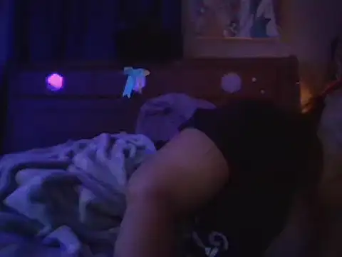 ThickkkMama420 online show from July 28, 2026, 5:47 am