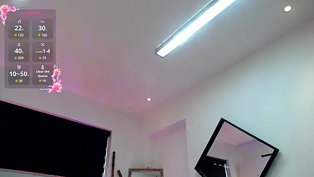 CinthiaSarat online show from October 22, 2025, 7:02 pm