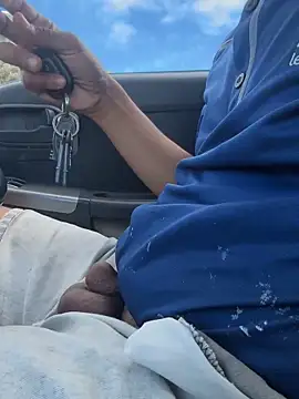 Smallboybigworld online show from February 13, 2026, 8:32 am