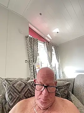 philefc online show from April 7, 2026, 10:59 am