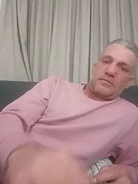 handsome8inchh online show from April 5, 2026, 12:19 am