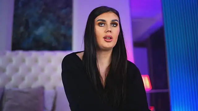 KendraMoon online show from November 7, 2025, 4:18 pm