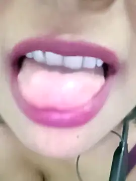 Snapshot of Queen_Kushi4 chatting on February 28, 2026, 6:20 pm Queen Kushi4 online show from February 28, 2026, 6:20 pm