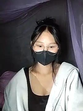 saronla 03 online show from November 3, 2025, 6:25 am