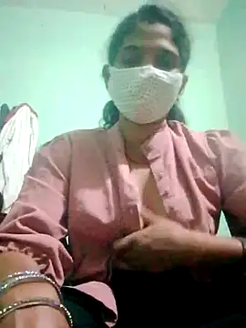 Snapshot of Chandrakanta-Devi chatting on October 13, 2025, 3:23 pm Chandrakanta-Devi online show from October 13, 2025, 3:23 pm