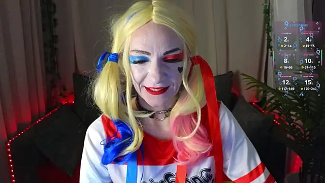 Jesica mooon online show from October 31, 2025, 1:39 am