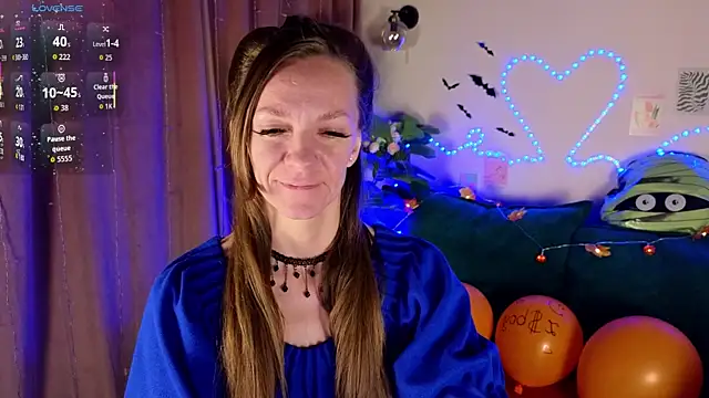 Jesica mooon online show from November 2, 2025, 1:41 am