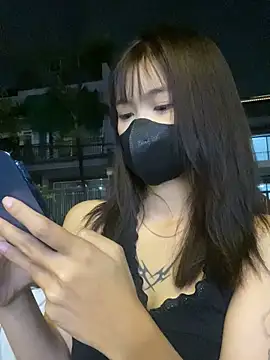   BabyShowPublic   online show from October 8, 2025, 1:42 pm