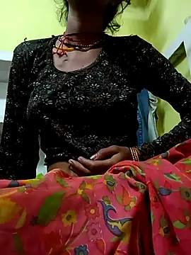 Snapshot of Juhi_chawla chatting on October 2, 2025, 11:56 pm Juhi chawla online show from October 2, 2025, 11:56 pm