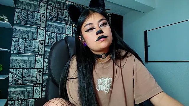 Mia Morelli  online show from October 2, 2025, 4:52 am