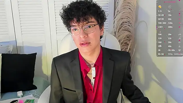 miilo wolf online show from September 19, 2025, 2:40 pm