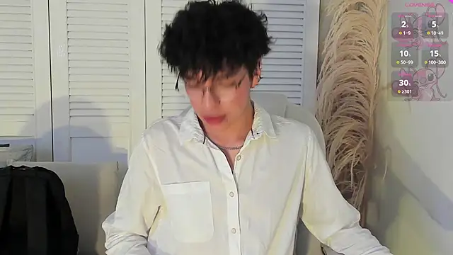 miilo wolf online show from September 27, 2025, 12:43 pm