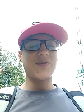 NoahLux online show from October 16, 2025, 6:31 pm