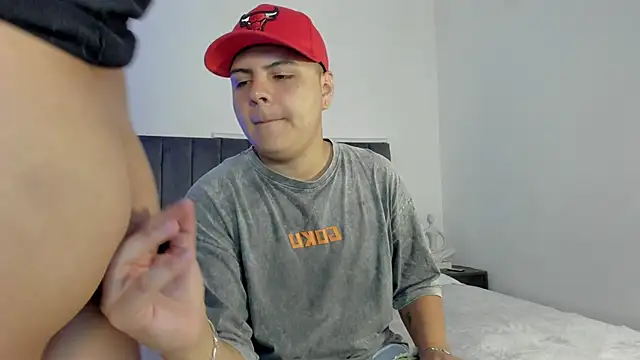 NoahLux online show from October 23, 2025, 6:17 pm